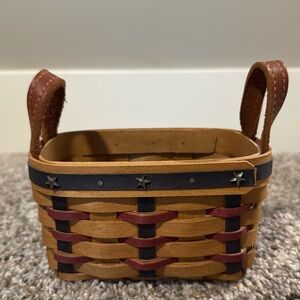 Longaberger Proudly American Salt & Pepper Basket 2003 Collectors Club